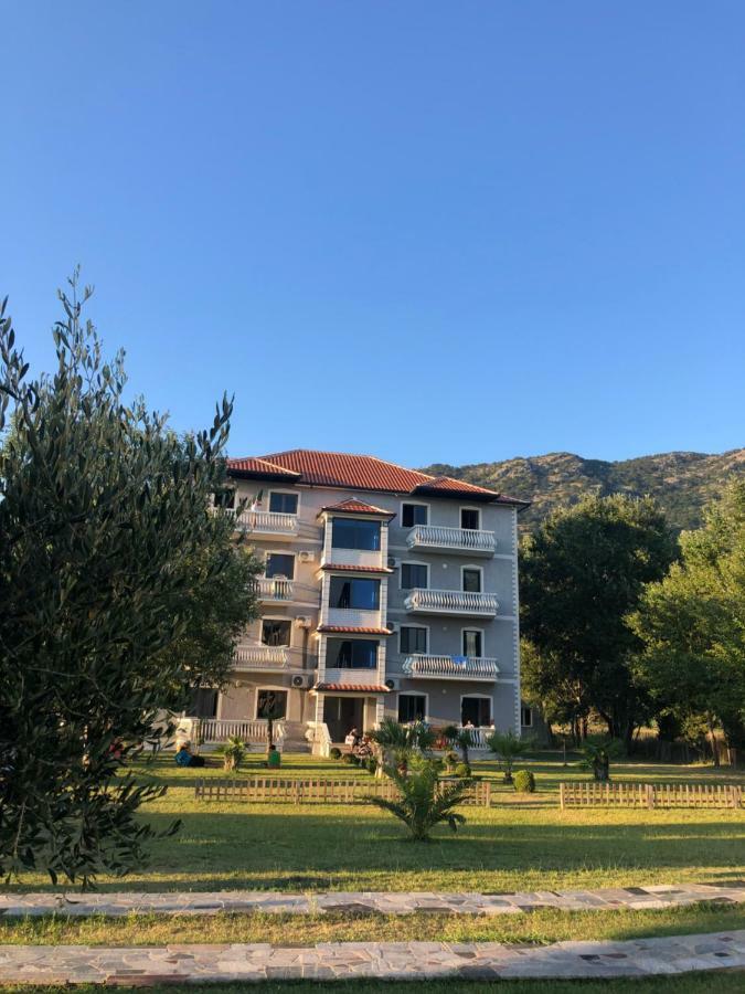 Apartment Sun Roll Baks-Rrjoll Екстериор снимка